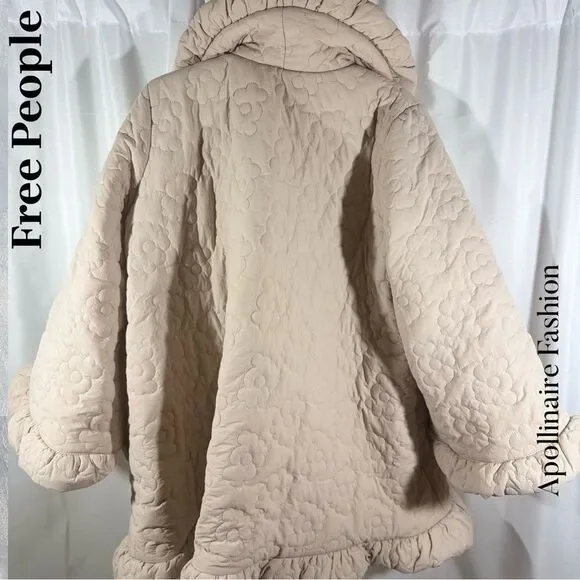 Free People by Dreamers Rebels Heart Puffer Coat in Blush Medium New